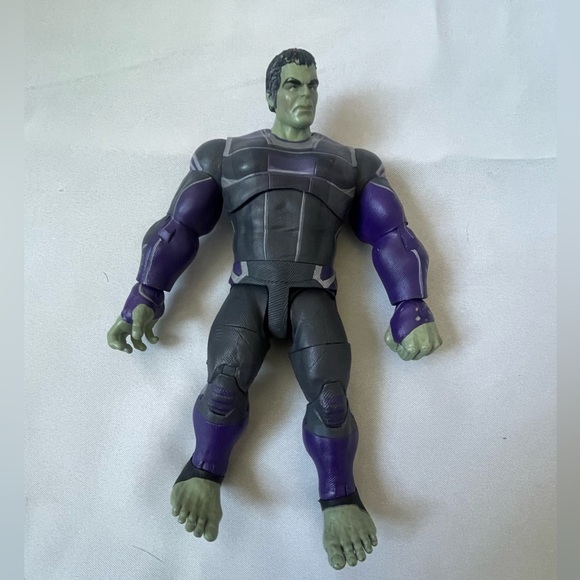 Marvel Hulk Action Figures– 9” Professor Hulk & 5” Classic Hulk Disney Toy - Picture 2 of 9